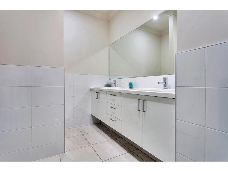 2/56 Bentons Road, Mount Martha VIC 3934