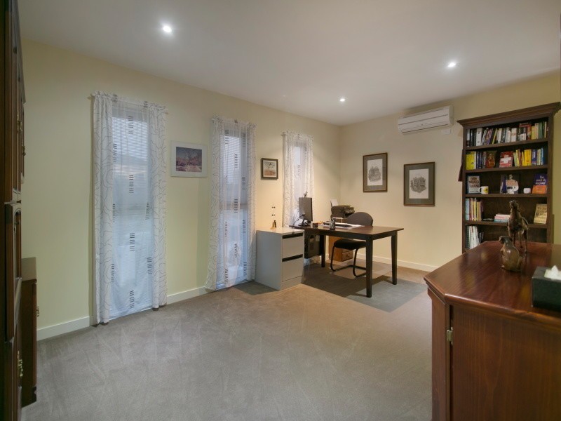 1/10 Naples Street, Mornington VIC 3931