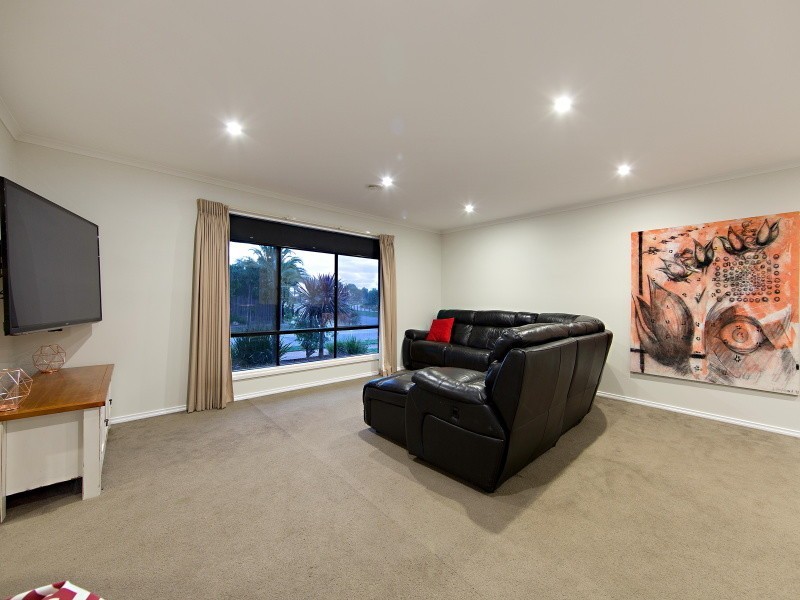 22 Eden Park Drive, Mornington VIC 3931