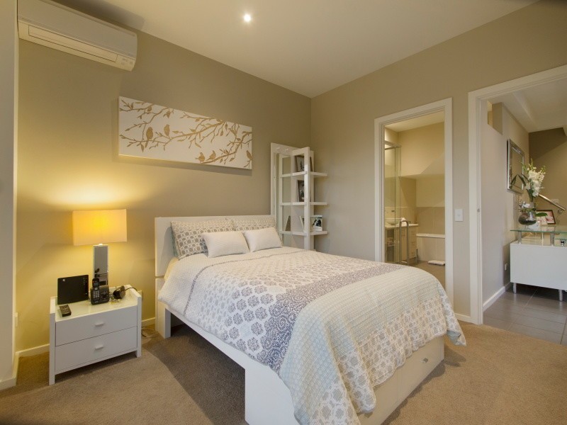 2/27 Naples Street, Mornington VIC 3931