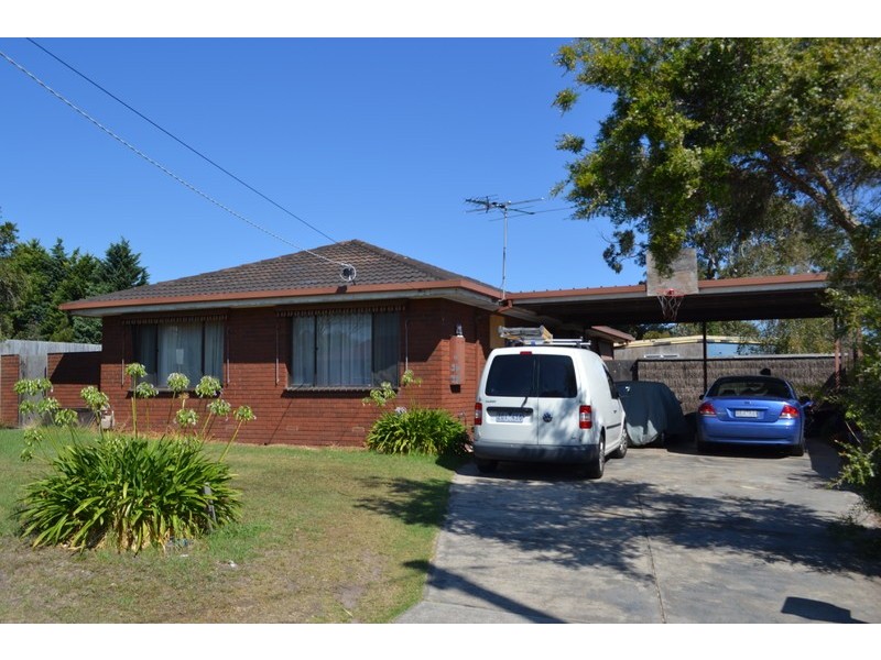 14 Carnoustie Grove, Mornington VIC 3931