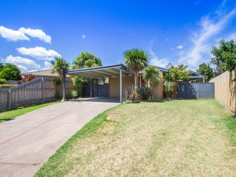 4 Hurlstone Place, Mornington VIC 3931