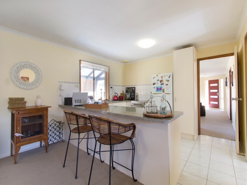 4 Hurlstone Place, Mornington VIC 3931