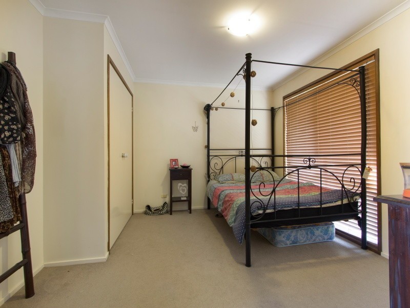 4 Hurlstone Place, Mornington VIC 3931