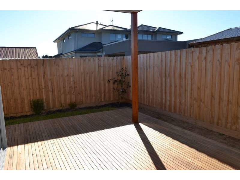 13a Sunningdale Avenue, Mornington VIC 3931