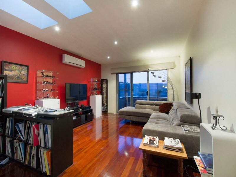 4/247 Dromana Parade, Safety Beach VIC 3936