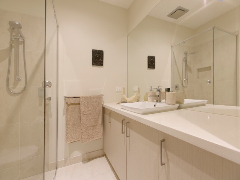 9/61 Green Island Avenue, Mount Martha VIC 3934