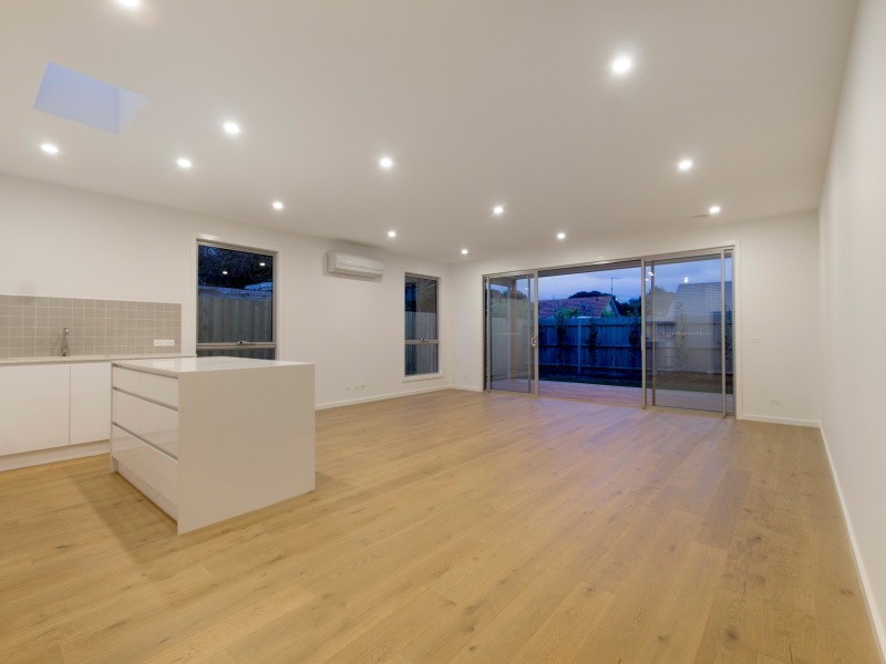 1/5 Radley Street, Mornington VIC 3931