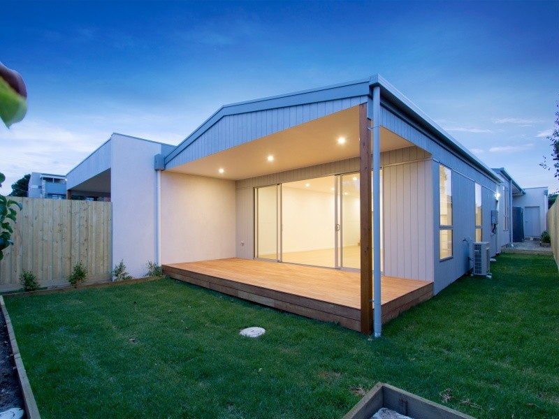 1/5 Radley Street, Mornington VIC 3931