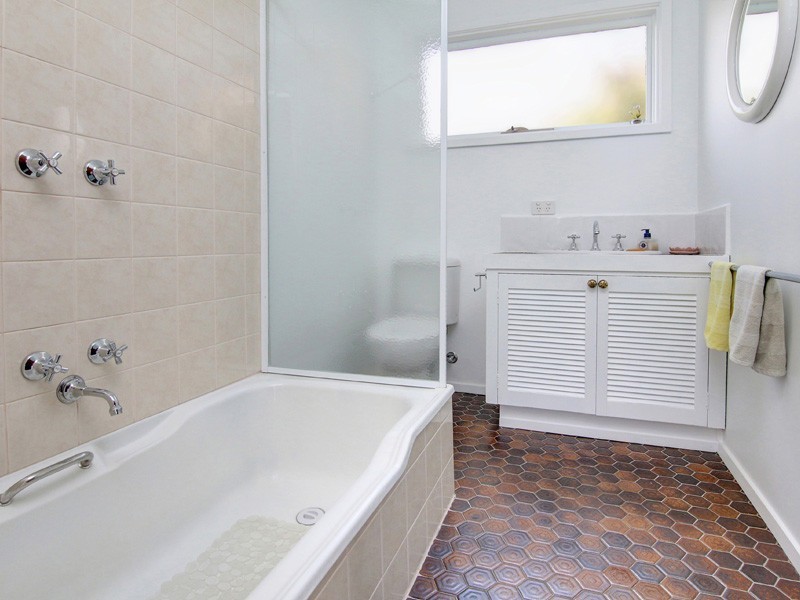 56 Strachans Road, Mornington VIC 3931