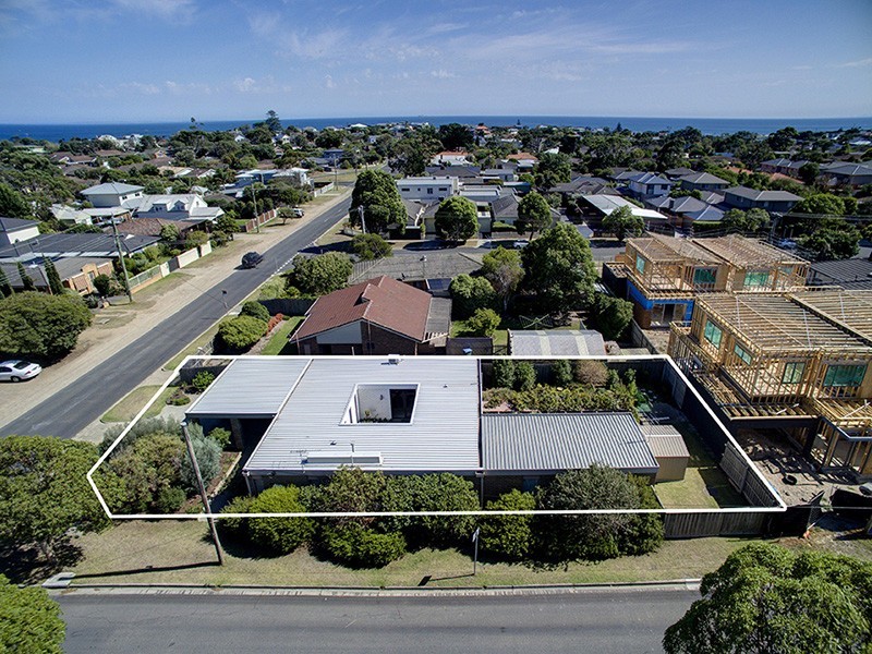 56 Strachans Road, Mornington VIC 3931