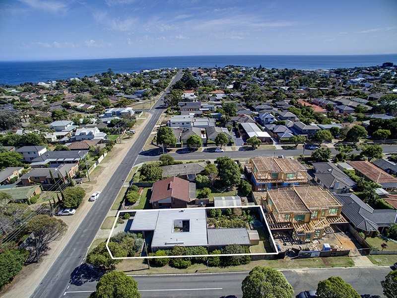 56 Strachans Road, Mornington VIC 3931