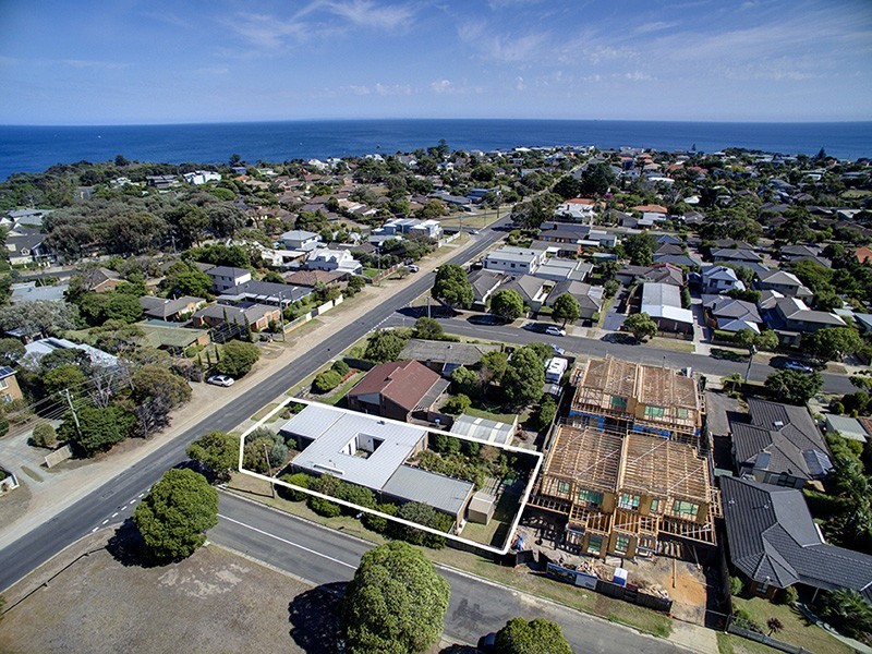 56 Strachans Road, Mornington VIC 3931