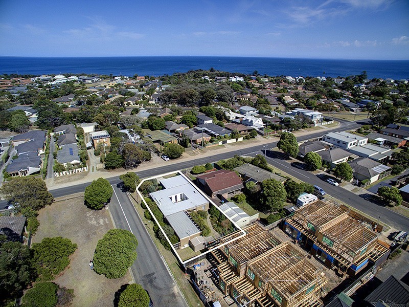 56 Strachans Road, Mornington VIC 3931