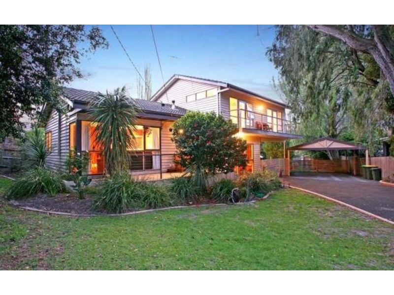 16 Watson Street, Frankston South VIC 3199