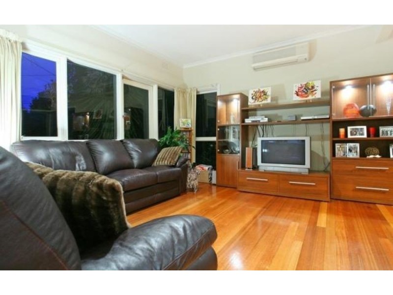 16 Watson Street, Frankston South VIC 3199