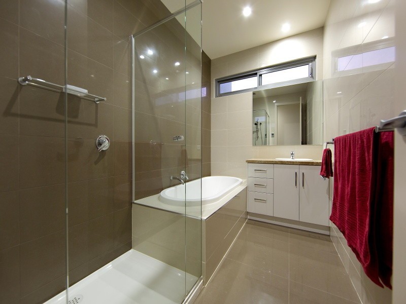 9 Yacht Court, Mornington VIC 3931