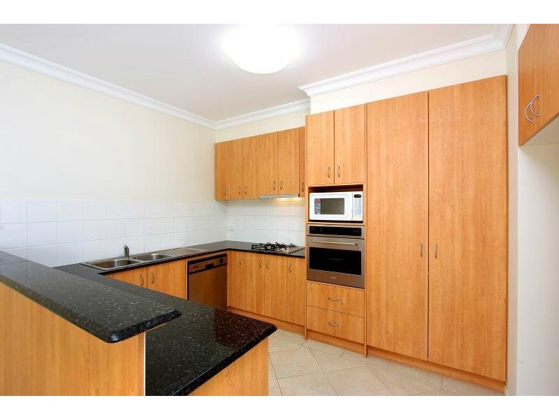 2/1 Haig Street, Mornington VIC 3931