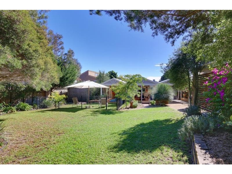 12 Ilari Court, Mount Martha VIC 3934