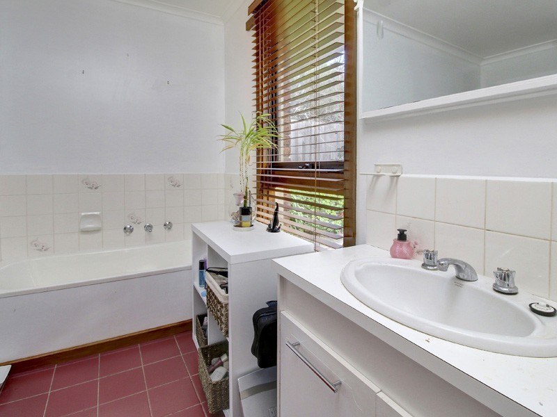 11 Ti-Tree Grove, Mornington VIC 3931
