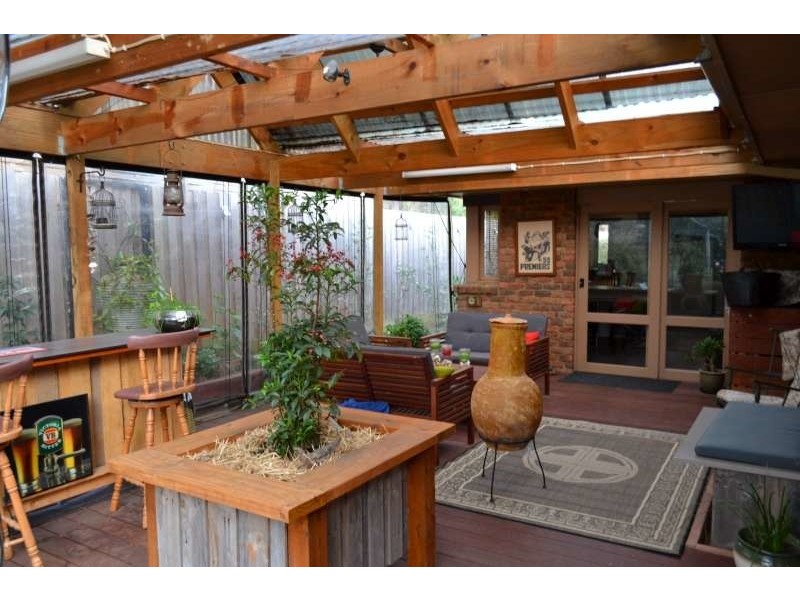11 Ti-Tree Grove, Mornington VIC 3931