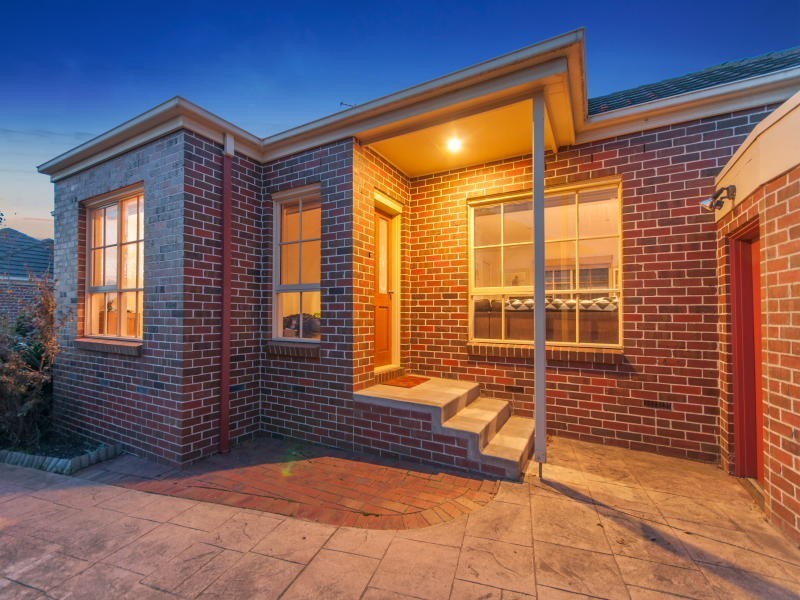 4/9 Lucerne Avenue, Mornington VIC 3931