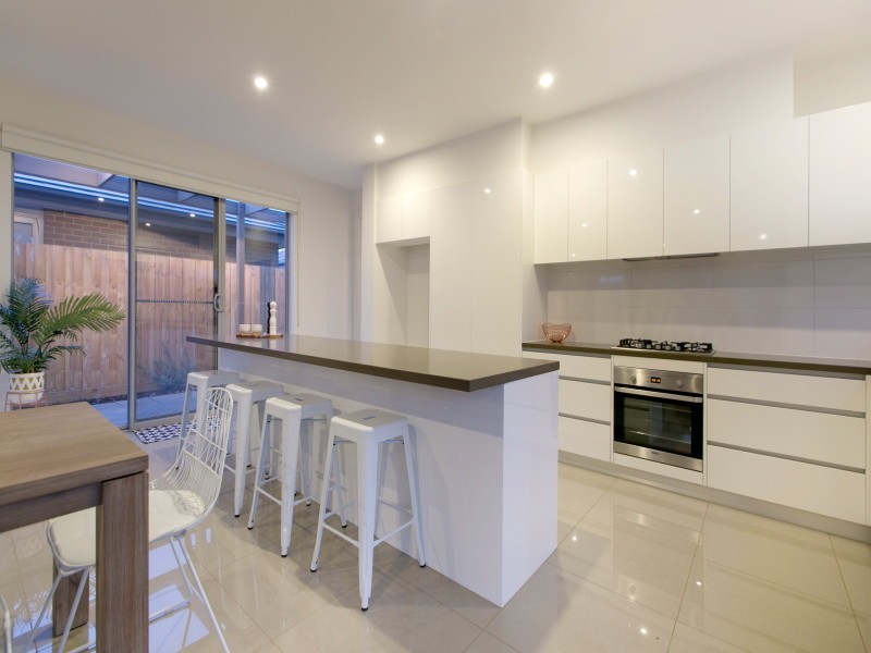 9/47 Green Island Avenue, Mount Martha VIC 3934