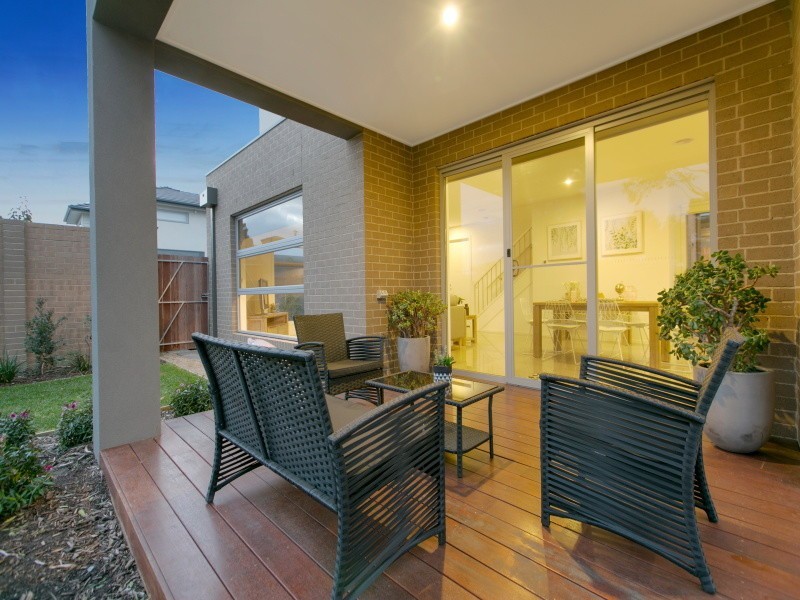 9/47 Green Island Avenue, Mount Martha VIC 3934