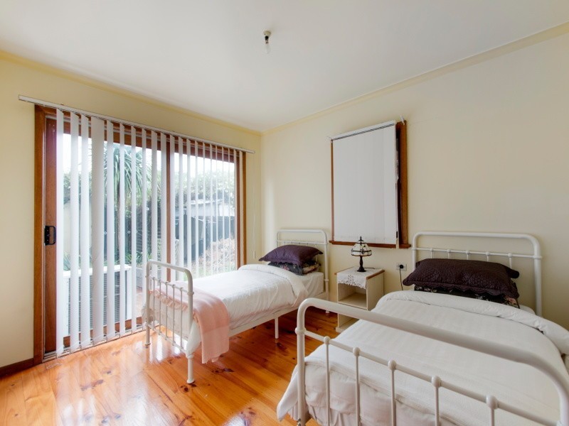 4 May Street, Mornington VIC 3931
