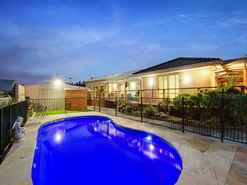 23 Flora Road, Mount Martha VIC 3934