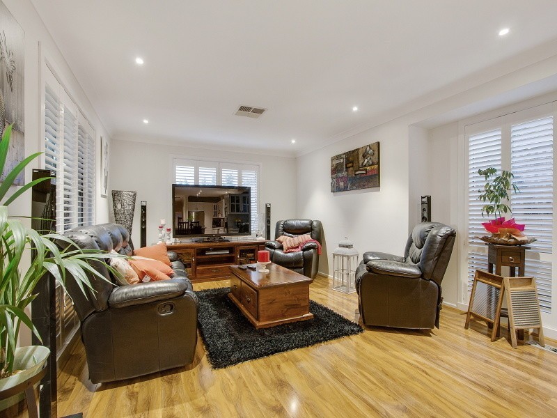 23 Flora Road, Mount Martha VIC 3934