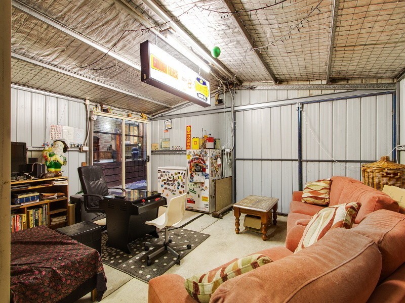 23 Flora Road, Mount Martha VIC 3934