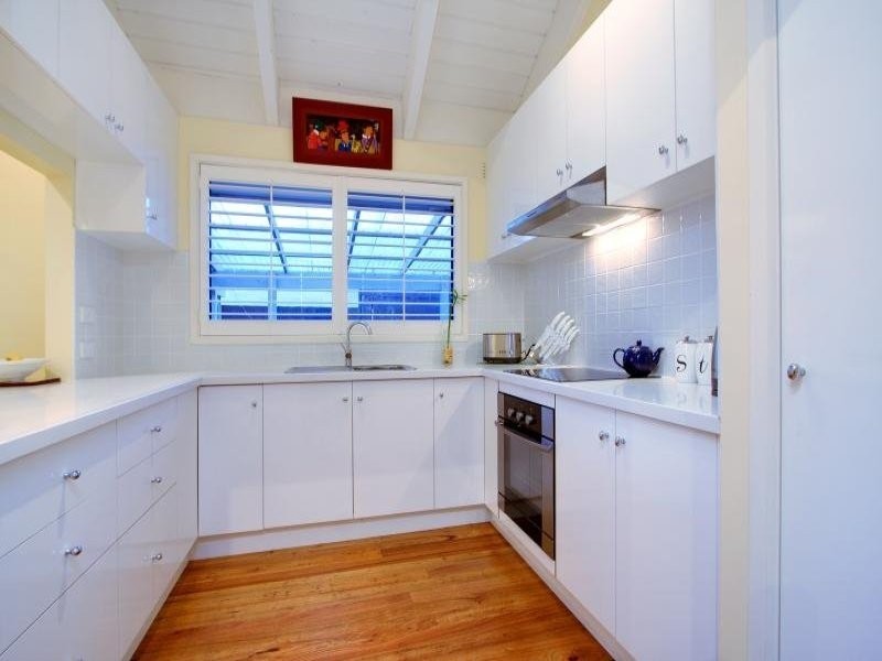 4/3 Marine Avenue, Mornington VIC 3931