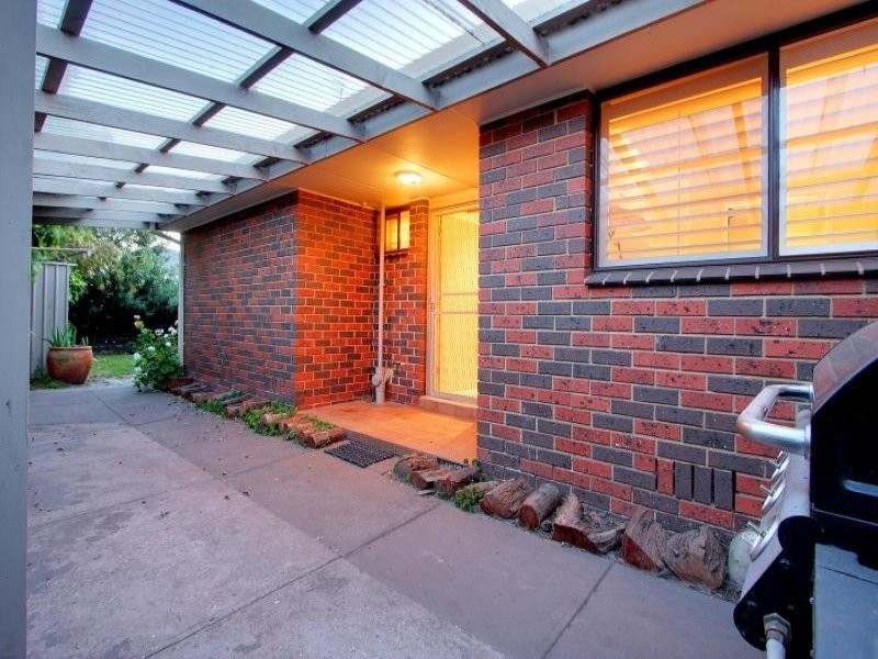 4/3 Marine Avenue, Mornington VIC 3931