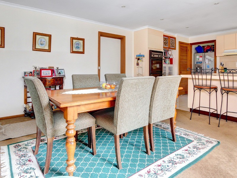 7 Hakea Drive, Mount Martha VIC 3934