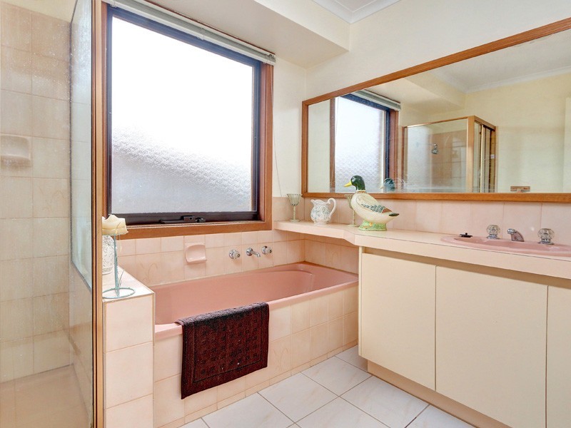 7 Hakea Drive, Mount Martha VIC 3934