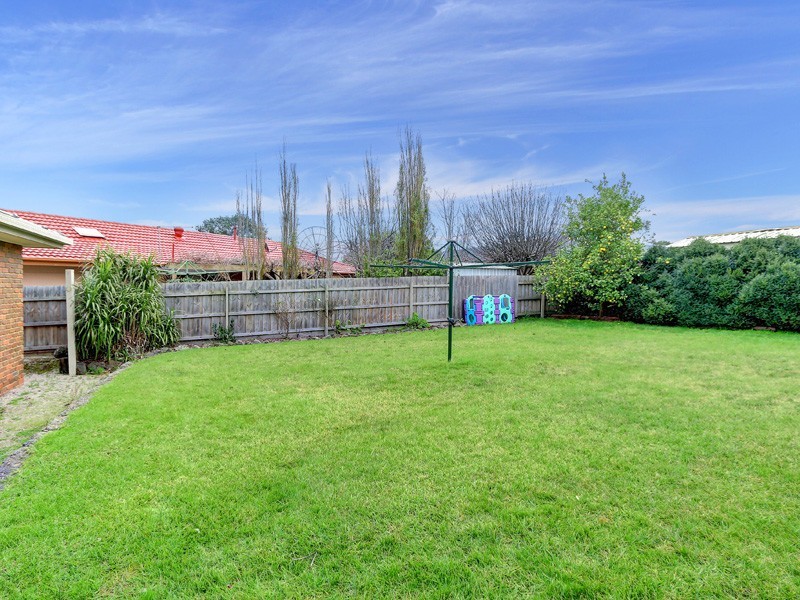 7 Hakea Drive, Mount Martha VIC 3934