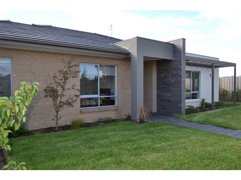 9/41 Green Island Avenue, Mount Martha VIC 3934