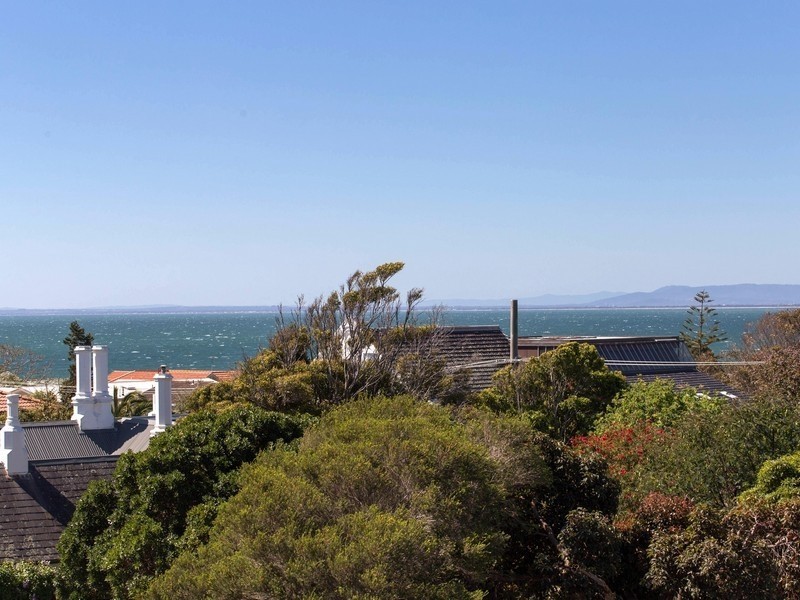 303/22 Main Street, Mornington VIC 3931