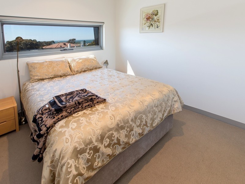 303/22 Main Street, Mornington VIC 3931