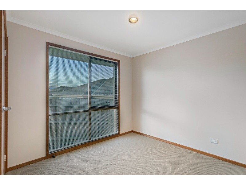 3/49-53 Separation Street, Mornington VIC 3931