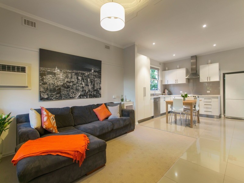 2 Bayview Road, Mornington VIC 3931