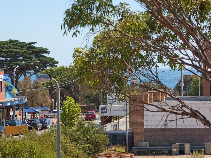 203/22 Main Street, Mornington VIC 3931