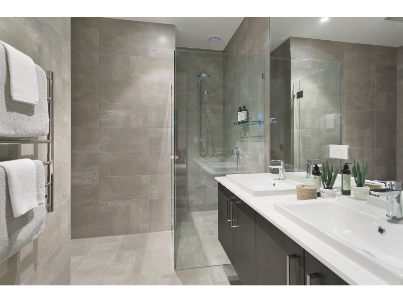 2/1 Orchid Avenue, Mornington VIC 3931