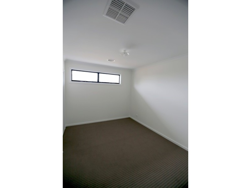 4a Tarook Way, Mornington VIC 3931