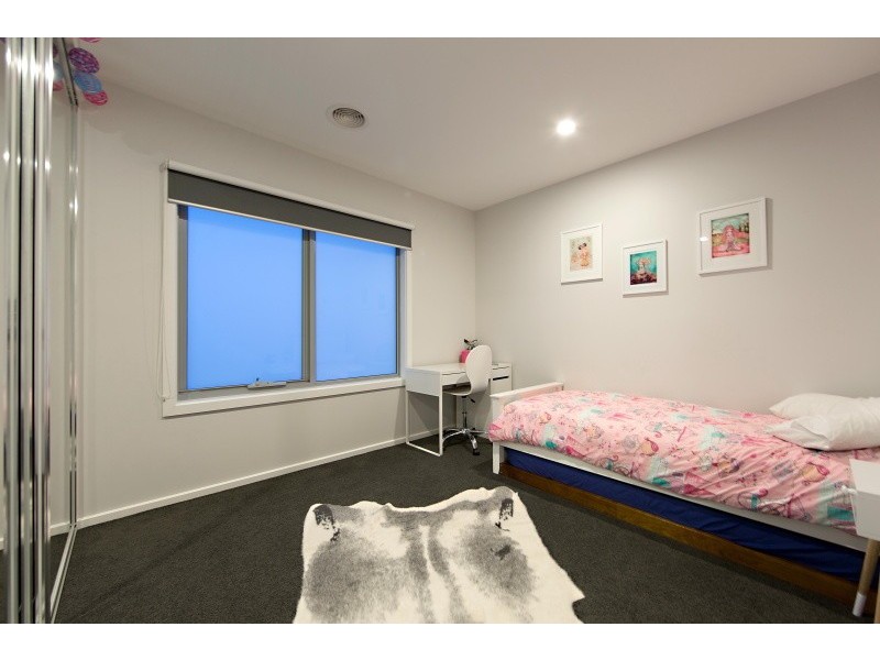 2a Bayview Road, Mornington VIC 3931