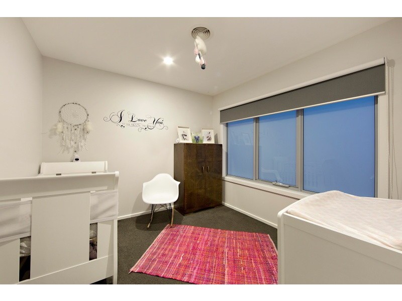 2a Bayview Road, Mornington VIC 3931