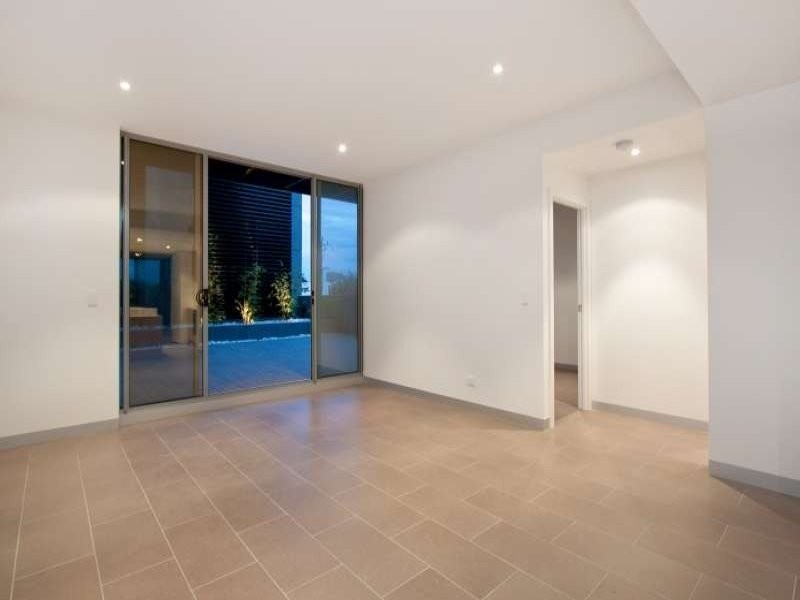 201/22 Main Street, Mornington VIC 3931