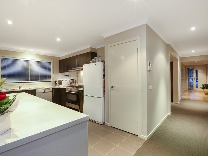 6 Sefton Grange, Mount Martha VIC 3934