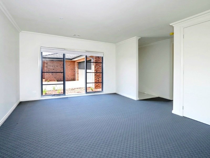 8/24 Driftwood Court, Mount Martha VIC 3934